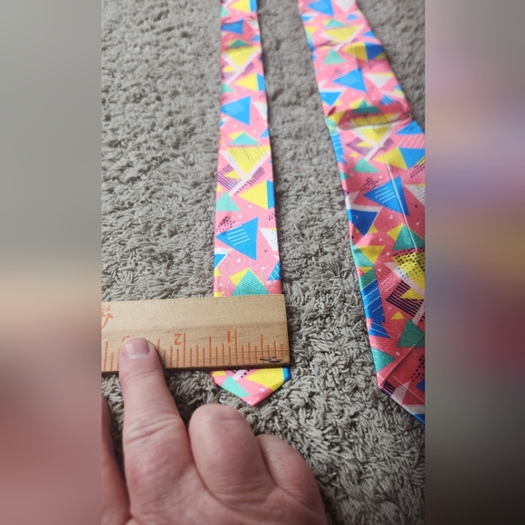Colorful Geometric Pattern Tie - Picture 7 of 9